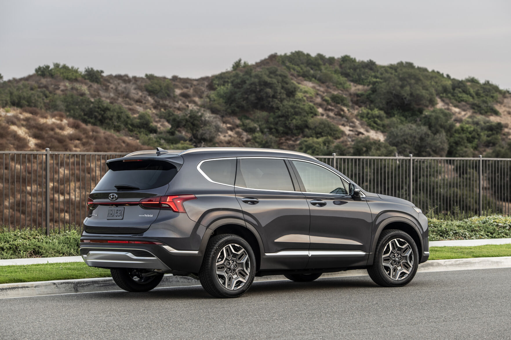 Large-43166-2021SantaFe.jpg